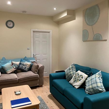 Causeway Street Holiday House Self Catering-포트러시 외부 사진